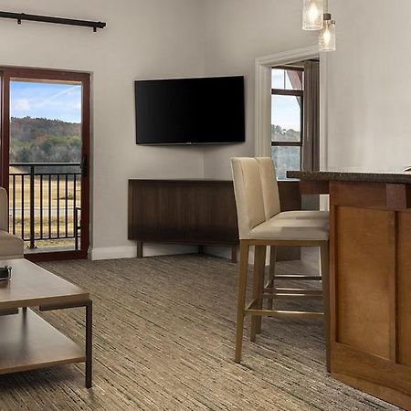 Great Smokies Lodge Sevierville By Hellovacay Екстериор снимка