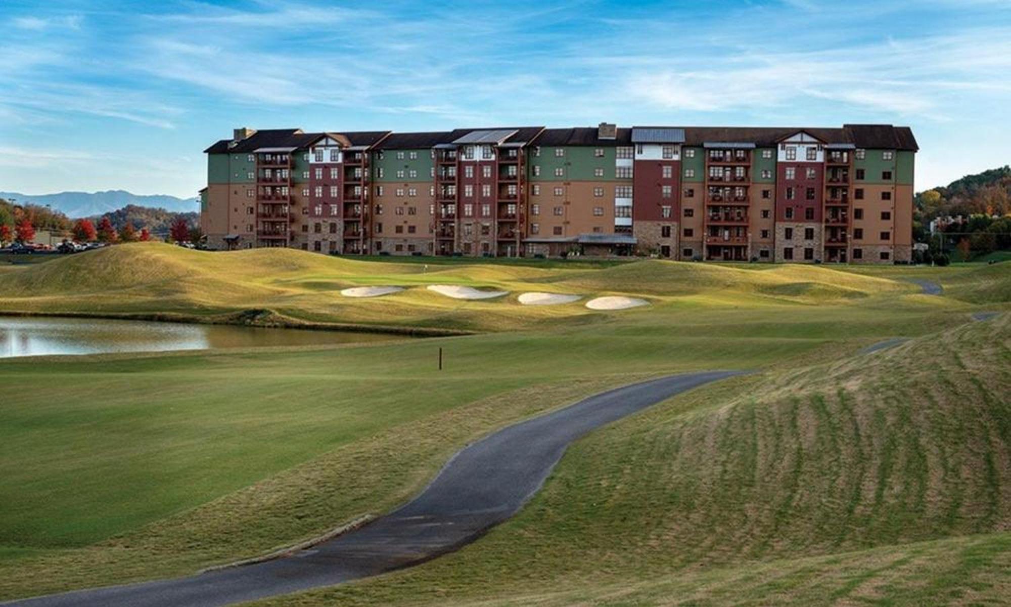 Great Smokies Lodge Sevierville By Hellovacay Екстериор снимка