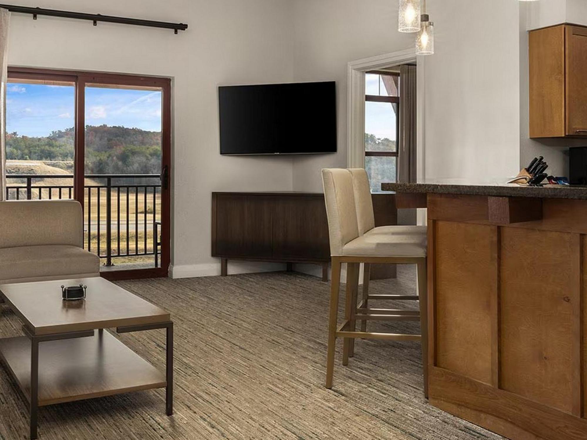 Great Smokies Lodge Sevierville By Hellovacay Екстериор снимка